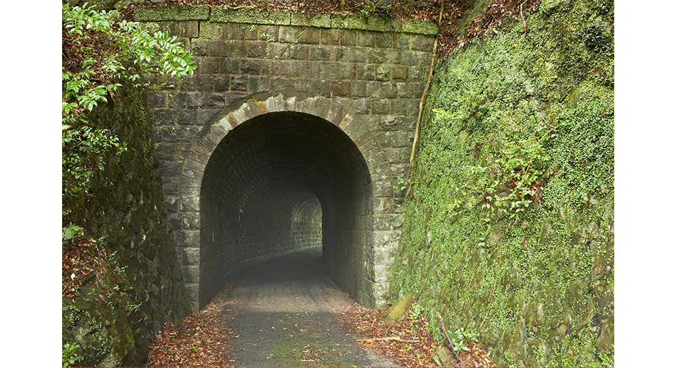 バンダ島隧道
