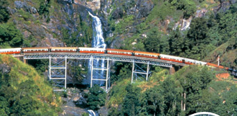 キュランダ観光鉄道