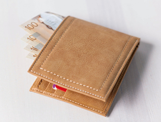 財布（現金、クレジットカード、キャッシュカード）
