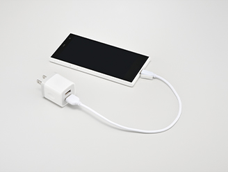 充電器（携帯電話・スマートフォン、カメラなど）