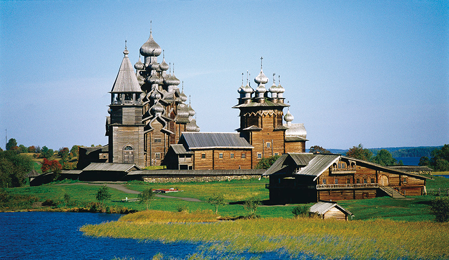 キジ島 ロシア 世界遺産 阪急交通社