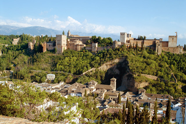 グラナダ スペイン 世界遺産 阪急交通社