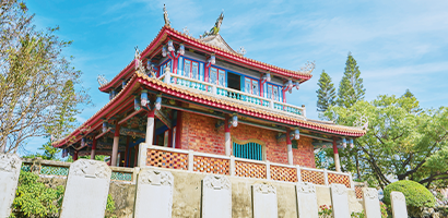 台南へ行くツアーを探す