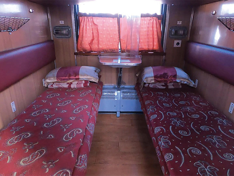 ウランバートル鉄道　車内