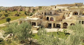 洞窟ホテル エムディーシーケーブ