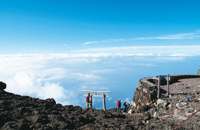 富士山頂上の写真