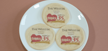 ウェスティンルスツリゾート トラピックス35周年ロゴ入りクッキー