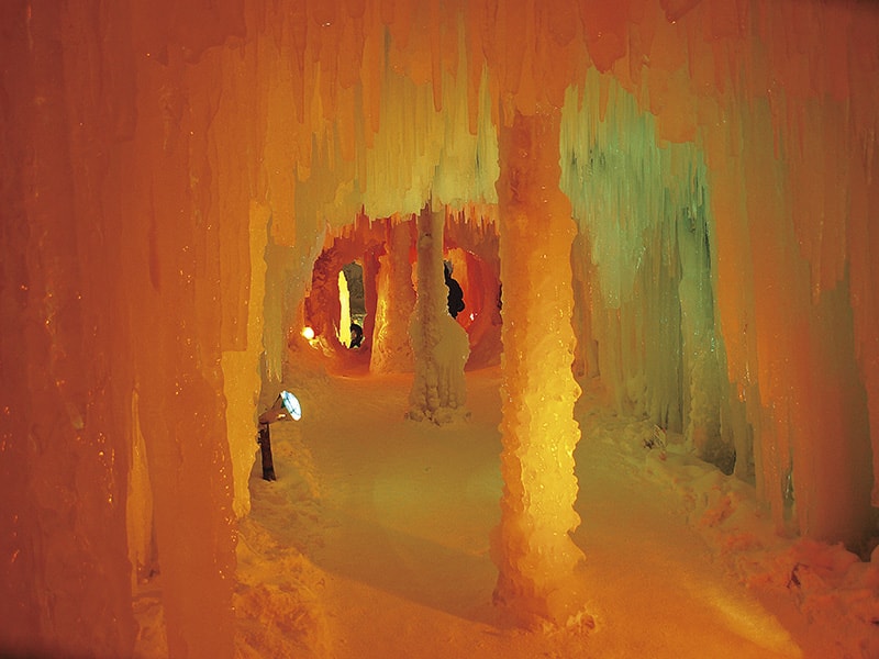 層雲峡温泉氷瀑まつり