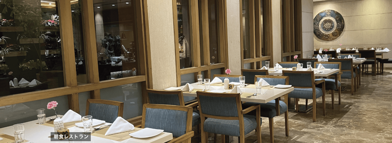 ジェイピーパレスホテル