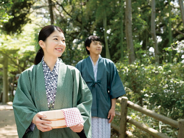 カップル・夫婦旅行のイメージ写真