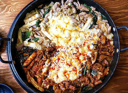 ジャージャー麺