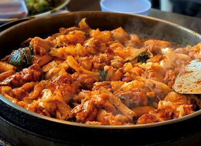 ジャージャー麺