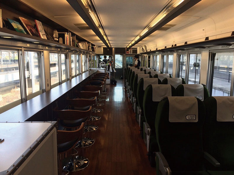 観光列車「La　Malle　de　Bois（ラ・マル・ド・ボァ）」