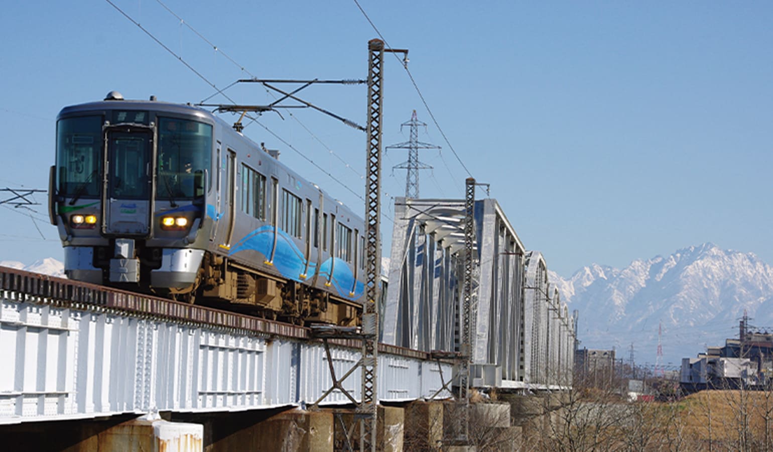 あいの風とやま鉄道