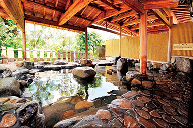 美人の湯として名高い温泉