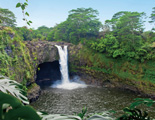 ハワイ島｜虹の滝